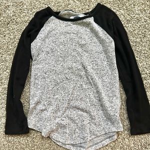 Girls Small 6-7 Old Navy Heathered Long Sleeve Shirt
